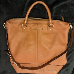Diane Von Furstenberg Brown Leather Tote with Structured Design & Shoulder Strap